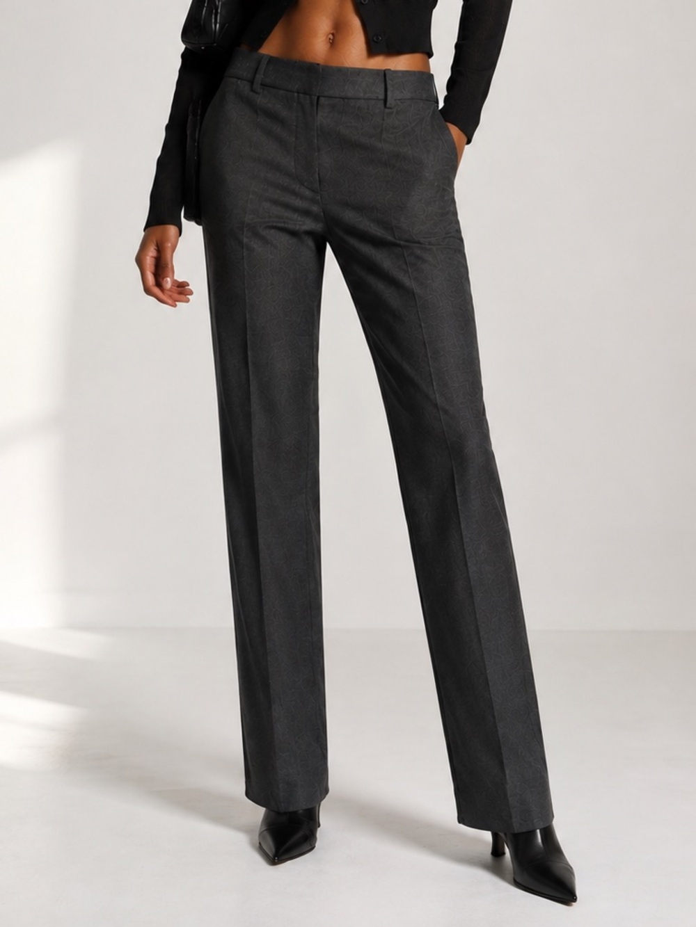 AKRIS Wool High Rise Crop Straight Leg Trousers